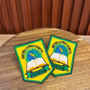 cetak atribut sekolah badge bordir di mojokerto